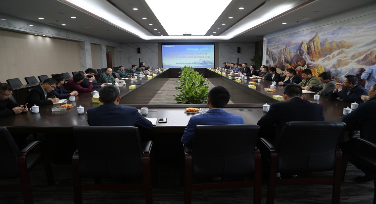 長虹優秀年輕干部到公司考察指導